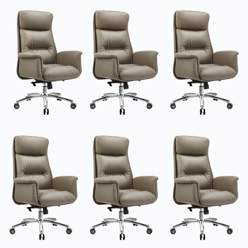 Chaise de bureau en cuir de base en acier haute chaise de bureau rembourrée avec roues