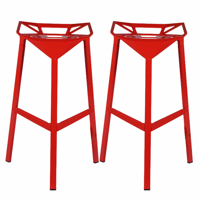 シートとペダル付きのモダンアームレスバックレストカウンタースツール鉄ミルクティーショップバースツール