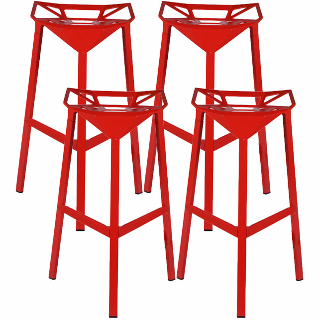 シートとペダル付きのモダンアームレスバックレストカウンタースツール鉄ミルクティーショップバースツール