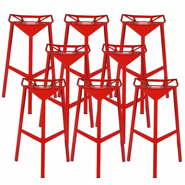 シートとペダル付きのモダンアームレスバックレストカウンタースツール鉄ミルクティーショップバースツール