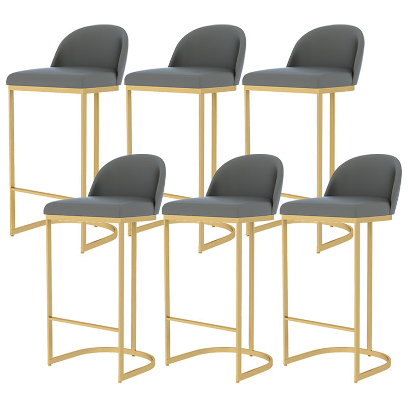 Moderne Rückenlehne Armless Counterhocker Iron Speisezimmer Barhocker mit Pedal und Kissen