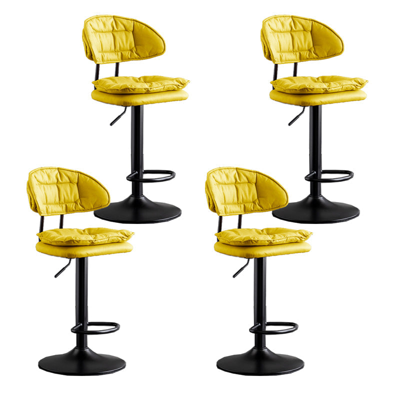 Fabricación de taburete de barra de metal escandinavo taburete de mostrador en el acabado mate para interiores