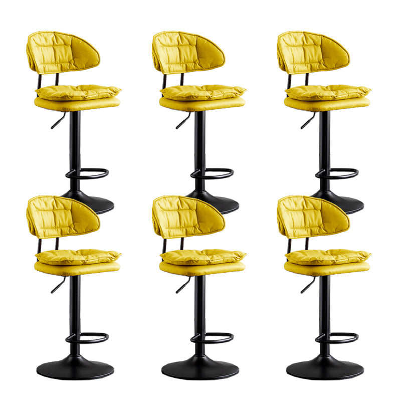 Fabricación de taburete de barra de metal escandinavo taburete de mostrador en el acabado mate para interiores