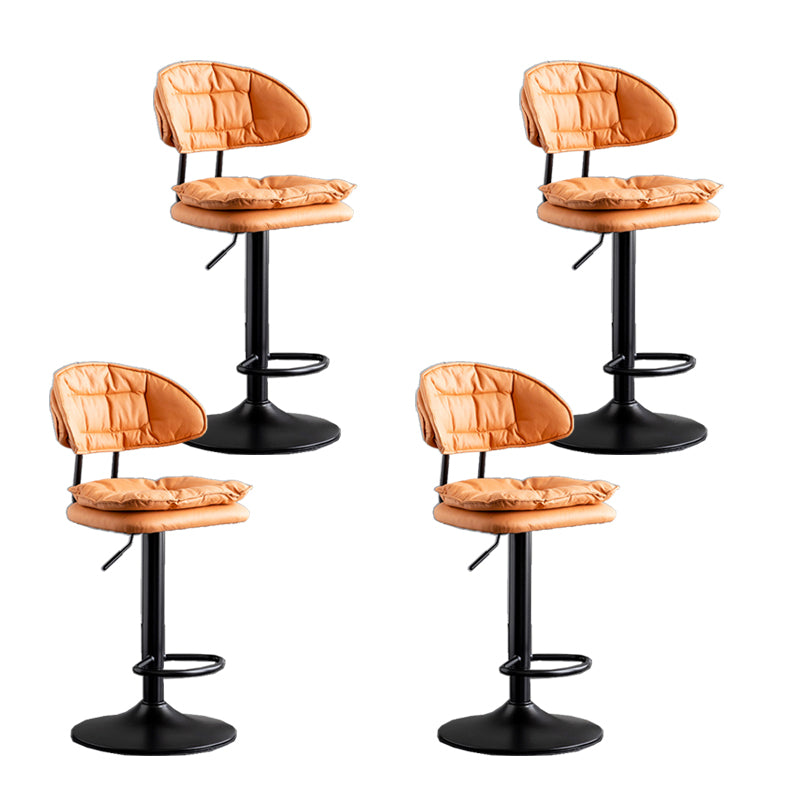 Tabouret de barre de bar métal scandinave tabouret de comptoir bas bas en finition mate pour intérieur