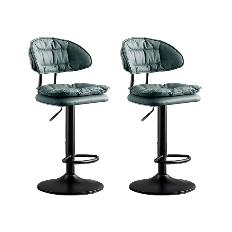 Fabricación de taburete de barra de metal escandinavo taburete de mostrador en el acabado mate para interiores