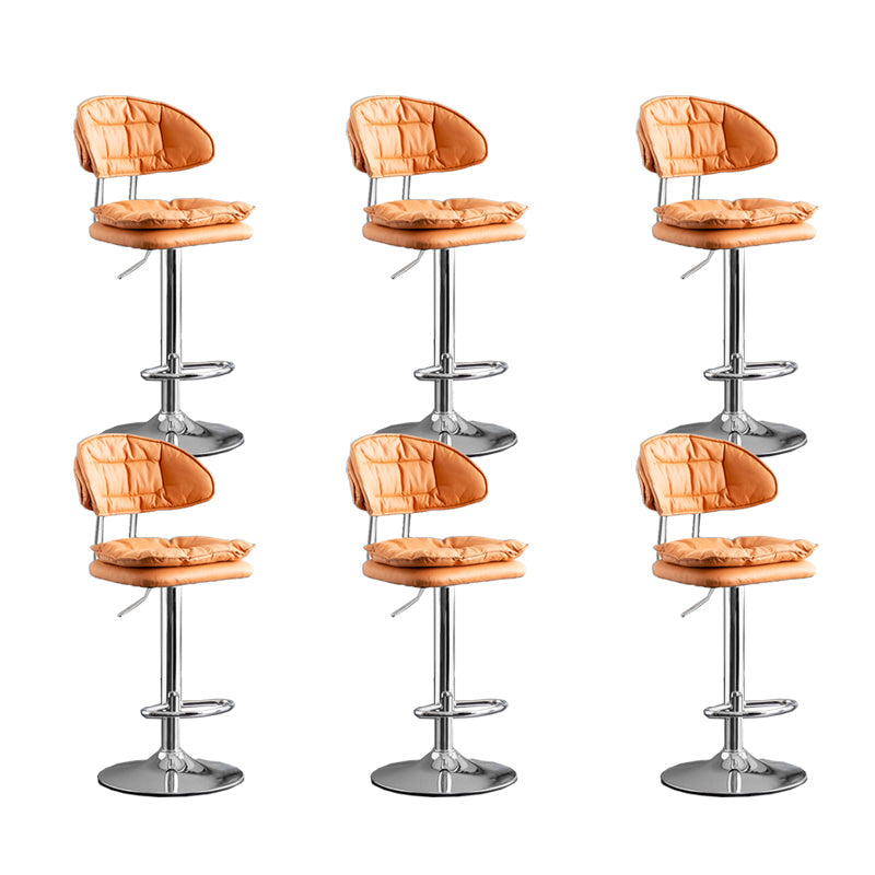 Tabouret de barre de bar métal scandinave tabouret de comptoir bas bas en finition mate pour intérieur