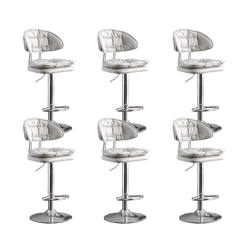 Fabricación de taburete de barra de metal escandinavo taburete de mostrador en el acabado mate para interiores