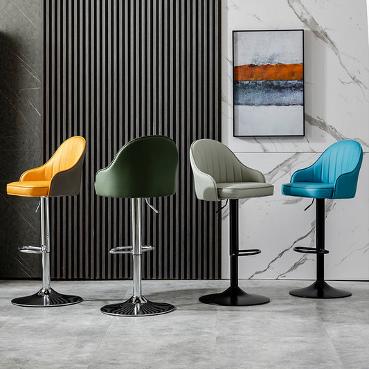 マット仕上げのコンテンポラリーフェイクレザーカウンタースツールファブリッククッション