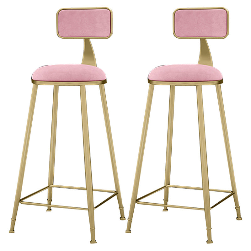 Tabouret de comptoir à dos de dos glamour tabouret de bar en fer avec coussin en velours et pédale pour la cuisine