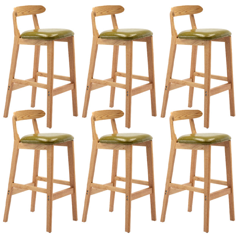 Moderner Tresenhocker ohne Armlehnen, Gummiholz, Café-Barhocker mit Sitz und Pedal