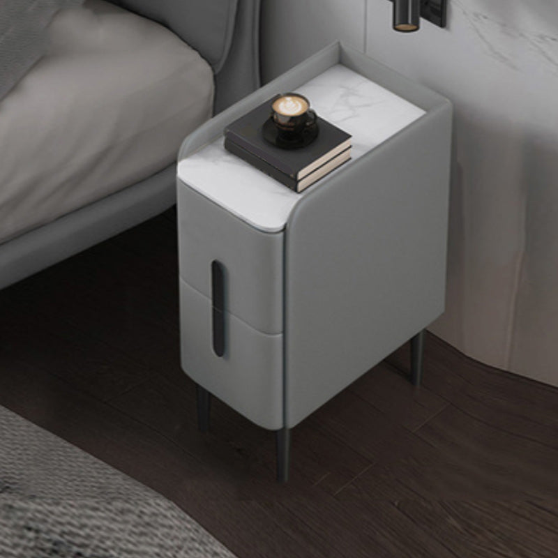 20 Zoll großer Nachttisch moderner Stein-Faux-Leder 2-Dränger-Beine inklusive Nachttisch enthalten