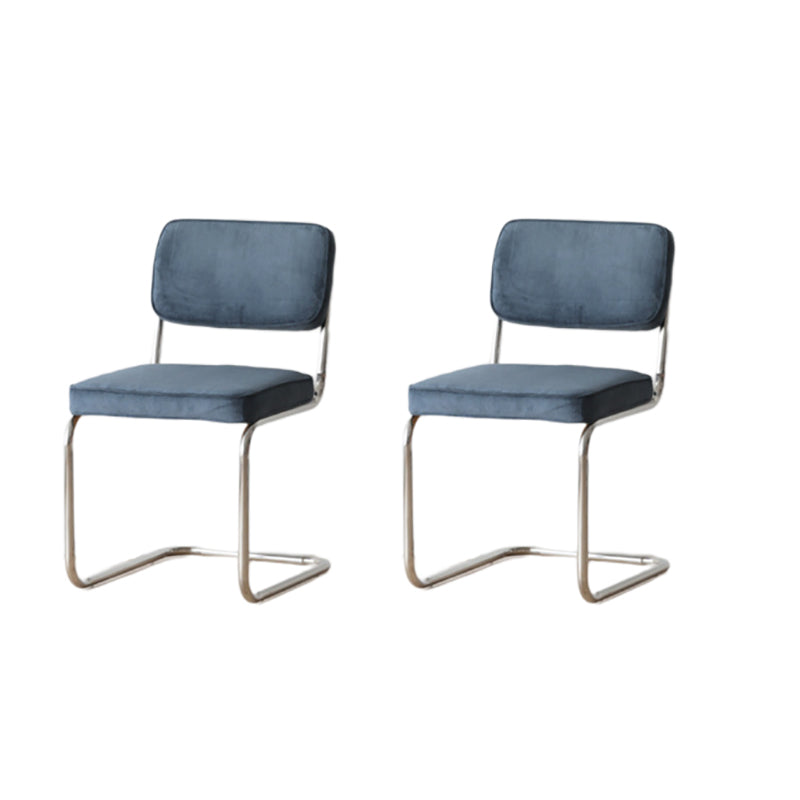 16.54 "広いスカンジナビアスタイルのシングルソファチェア固定されたバックされた腕のない椅子