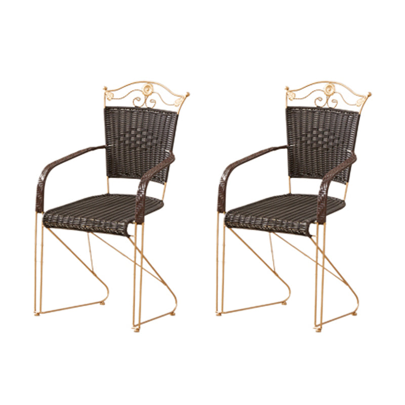 Chaise de bras en métal à dos tissé en bois de style moderne du milieu du siècle