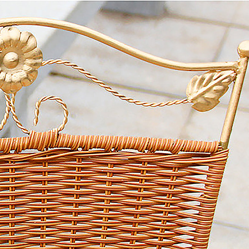 Chaise de bras en métal à dos tissé en bois de style moderne du milieu du siècle