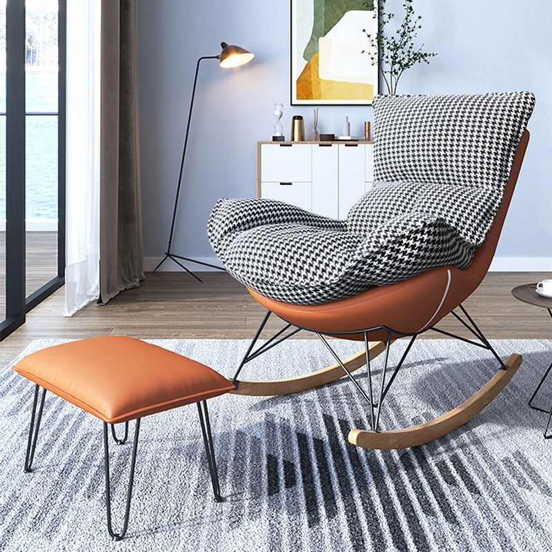 Chaise à bascule contemporaine Chaise de culbuteur en bois massif avec coussin de siège