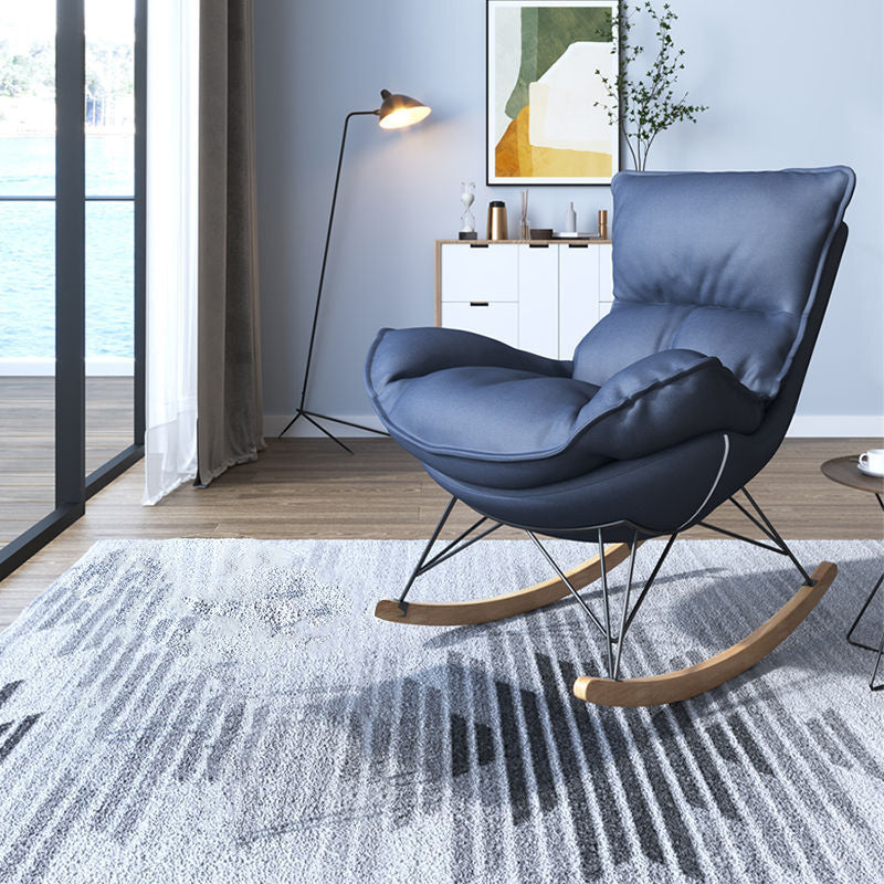 Chaise à bascule contemporaine Chaise de culbuteur en bois massif avec coussin de siège