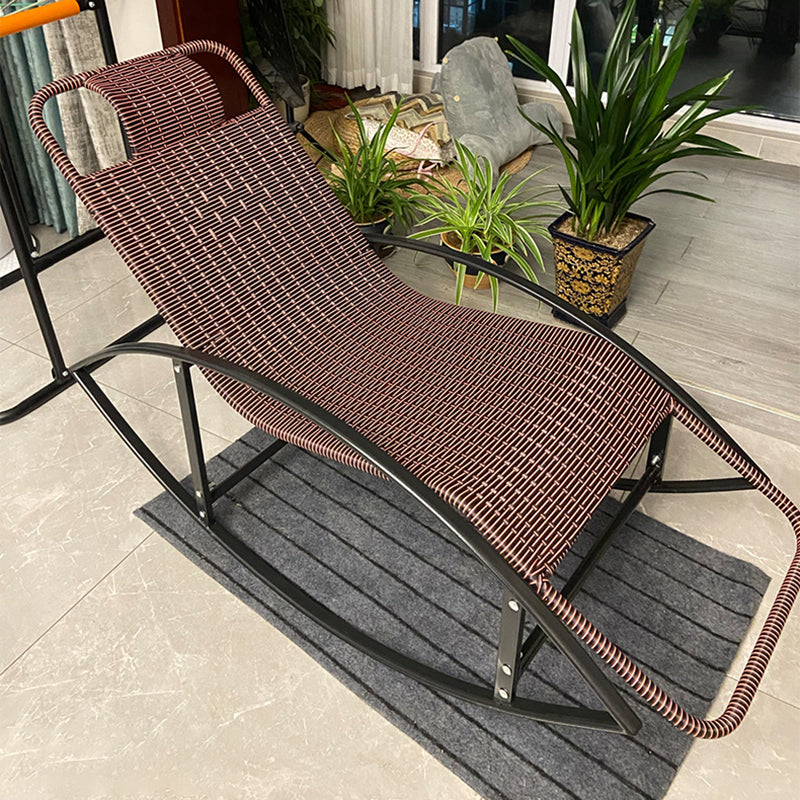 Moderne schommelstoel geweven touw rocker stoel met grijs frame