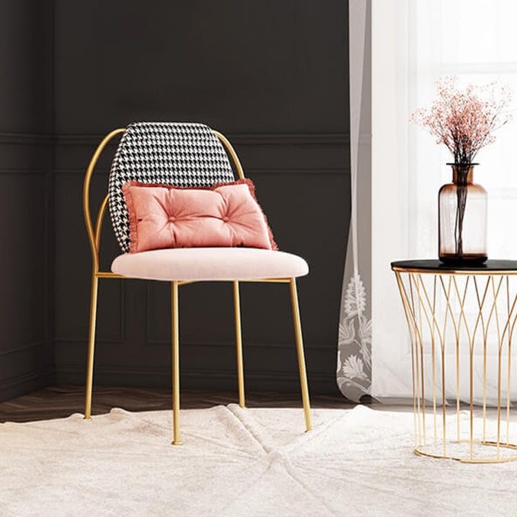 Stoffen aan de stoffenstoel Noordse stijl stevige rugarmloze eetkamerstoel