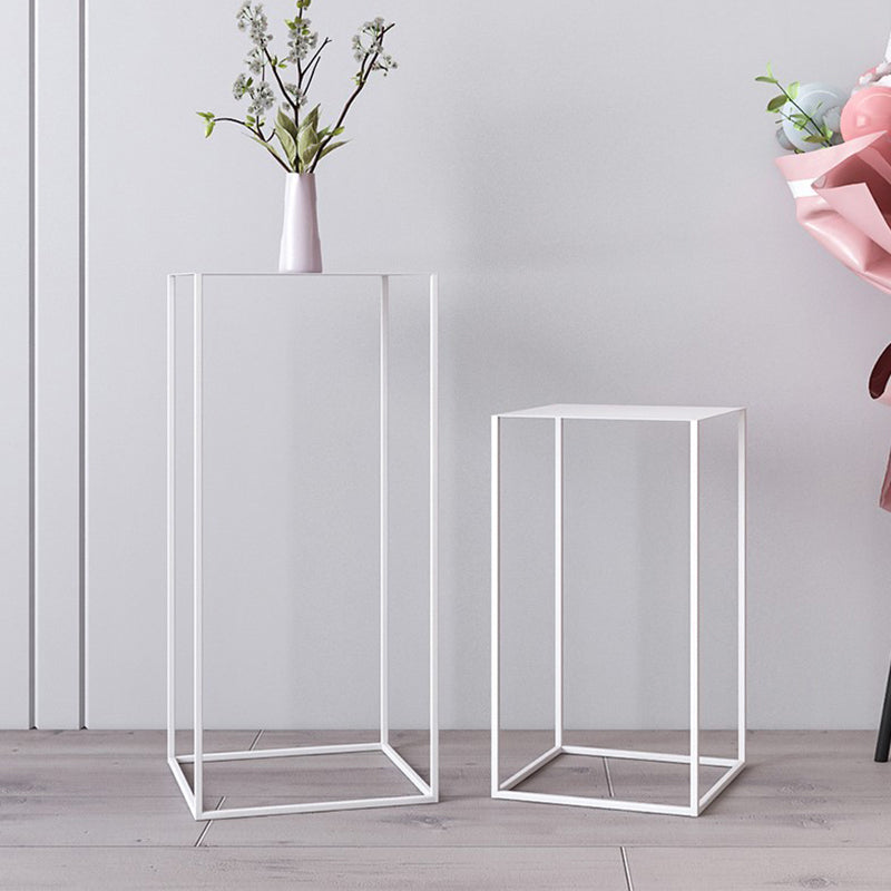 Carré de table de table de table de table de base de table d'appoint de style moderne médiéval