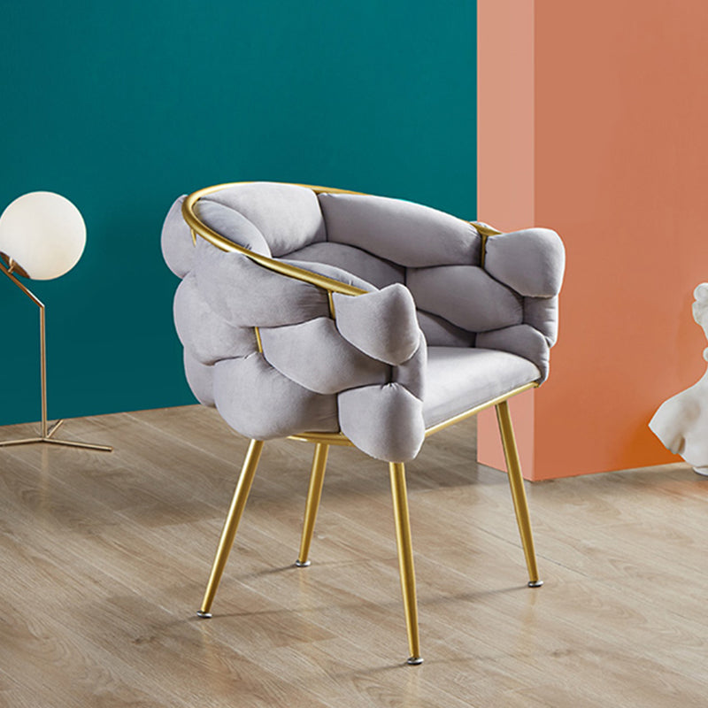 Scandinavische luxe gestoffeerde armloze eetkamerstoelen stoere rugstoel