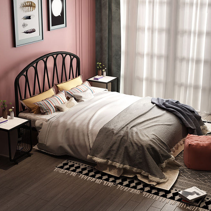 Glam Metallic open-frame bed met gebogen hoofdeinde, 45,3 "Tall