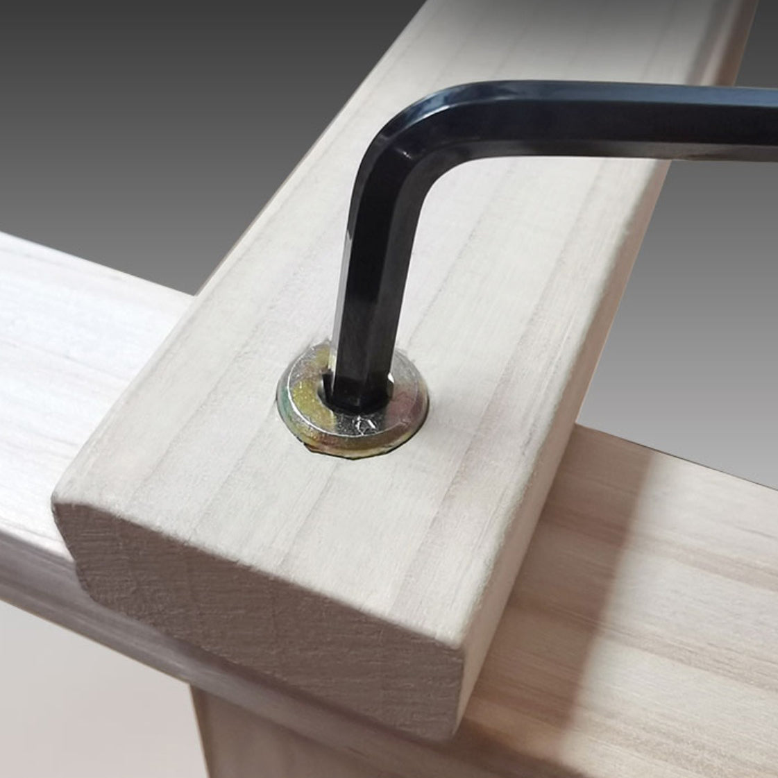 Contemporary Style Wardrobe Pine Solid Wood Wardrobe Closet with Legs