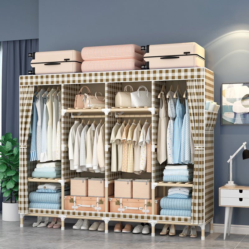 Armadio in legno massiccio di guardaroba in stile contemporaneo con gambe