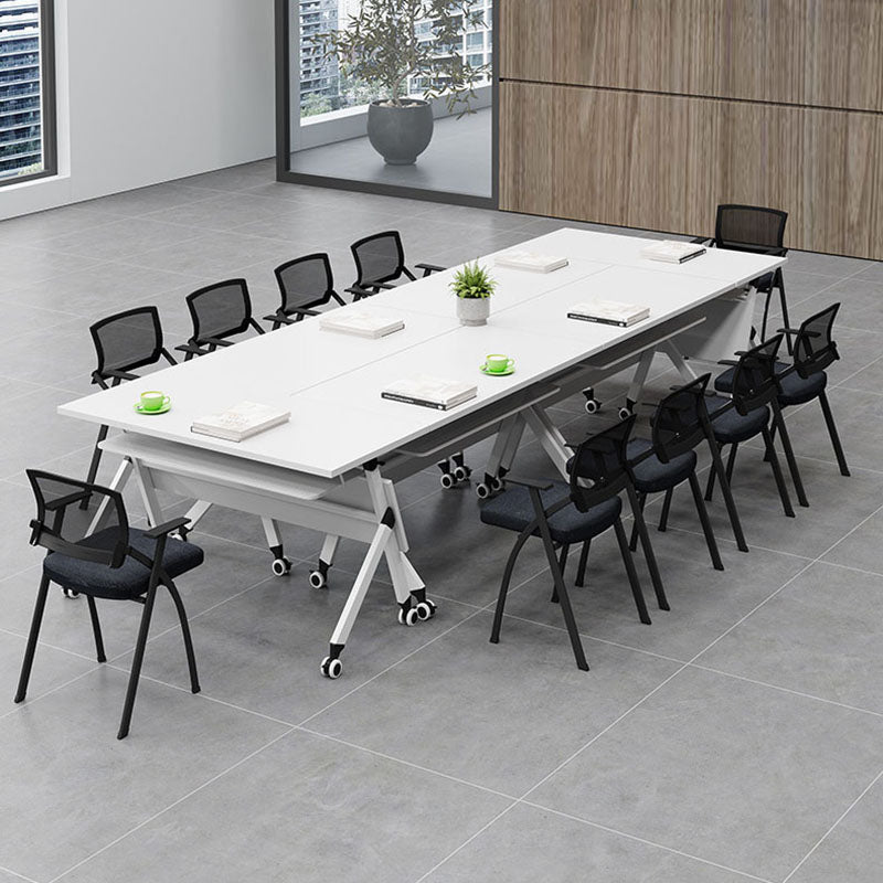 Escritorio de oficina de vidrio contemporáneo escritorio rectangular de escritura con ruedas de lanzadores