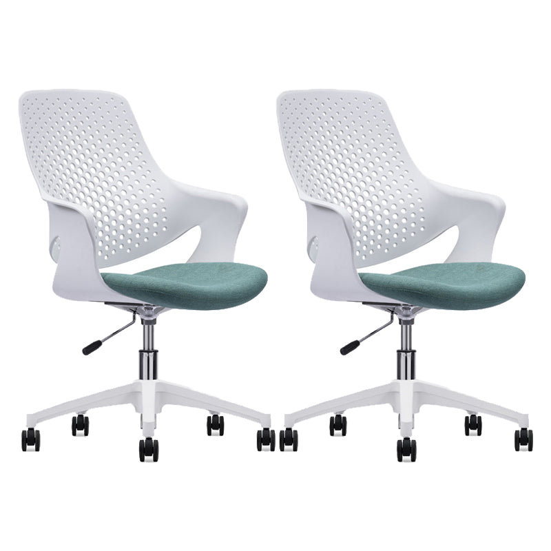 Chaise moderne au milieu du dos ergonomique tâche d'ordinateur chaise de bureau en plastique