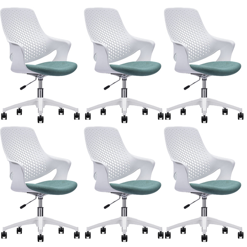 Chaise moderne au milieu du dos ergonomique tâche d'ordinateur chaise de bureau en plastique
