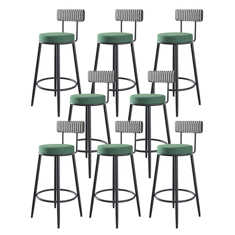 Stoffen ronde stoel aanrecht Stool Scandinavische lage rug barkruk met 4 zwarte ijzeren benen