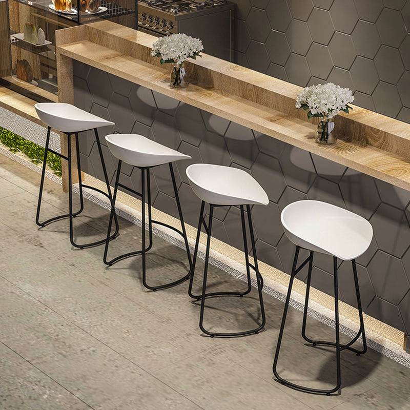 Modern Backrest Armless Counter Stool Iron Bar Stool with Acrylic Seat and Pedal for Cafe Clearhalo 'Bar Furniture' 'Bar Stools' 'bar_stools' 'furn' 'furn_bar_stools' 'Furniture' 'Kitchen & Dining Furniture' 5724616
