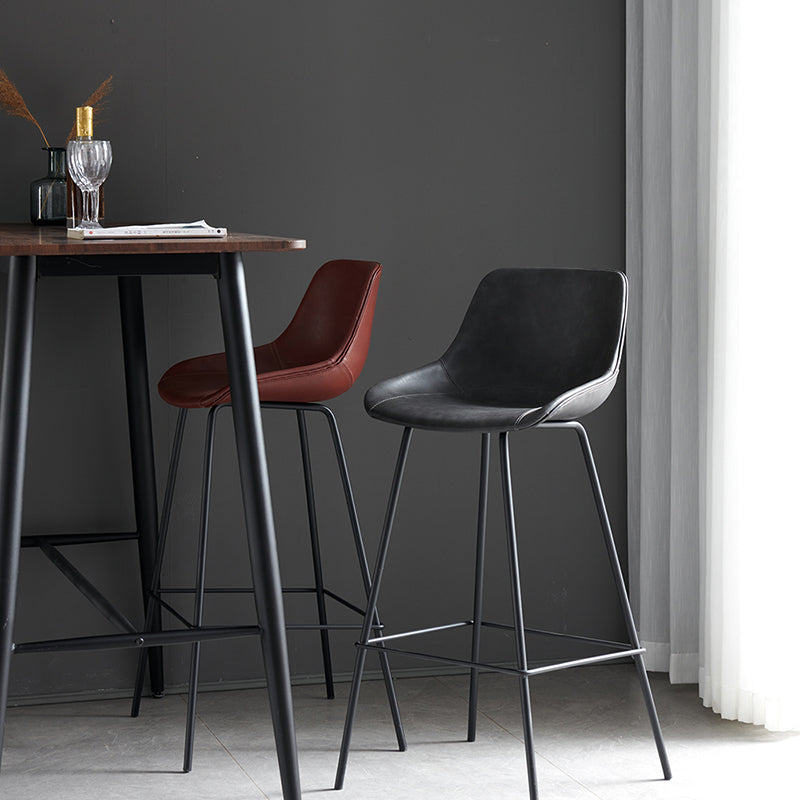 Industrial Bucket Leather Counter Bar Stool Footrest Counter Chair with Black Base Clearhalo 'Bar Furniture' 'Bar Stools' 'bar_stools' 'furn' 'furn_bar_stools' 'Furniture' 'Kitchen & Dining Furniture' 5725272