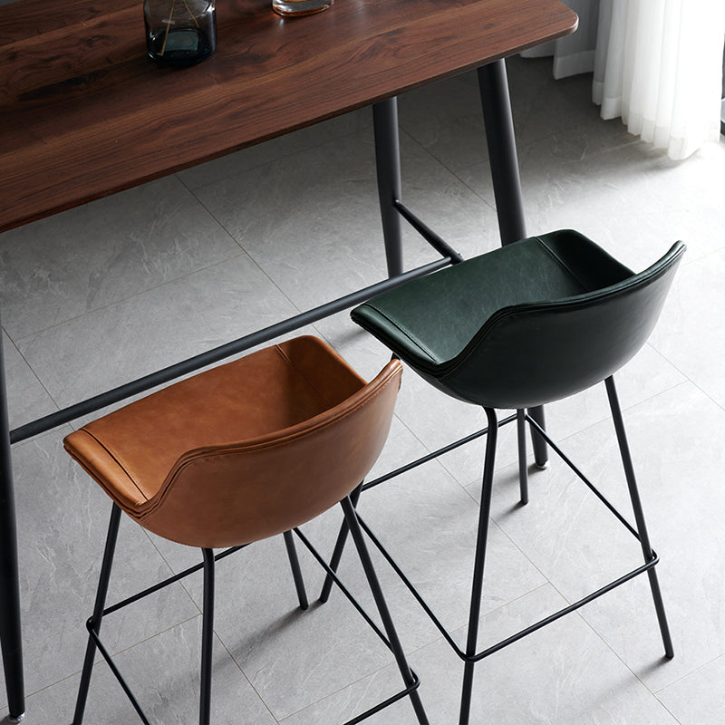 Industrial Bucket Leather Counter Bar Stool Footrest Counter Chair with Black Base Clearhalo 'Bar Furniture' 'Bar Stools' 'bar_stools' 'furn' 'furn_bar_stools' 'Furniture' 'Kitchen & Dining Furniture' 5725275