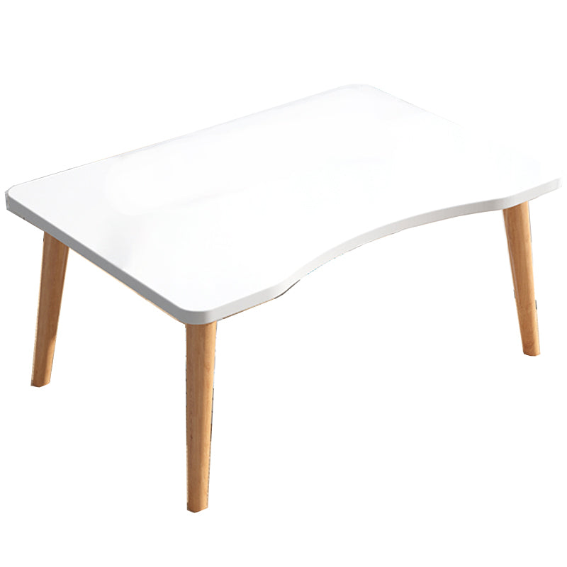 Eigentijdse koffiecocktailtafel met 4 poten, houten salontafel