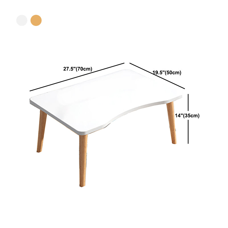 Eigentijdse koffiecocktailtafel met 4 poten, houten salontafel