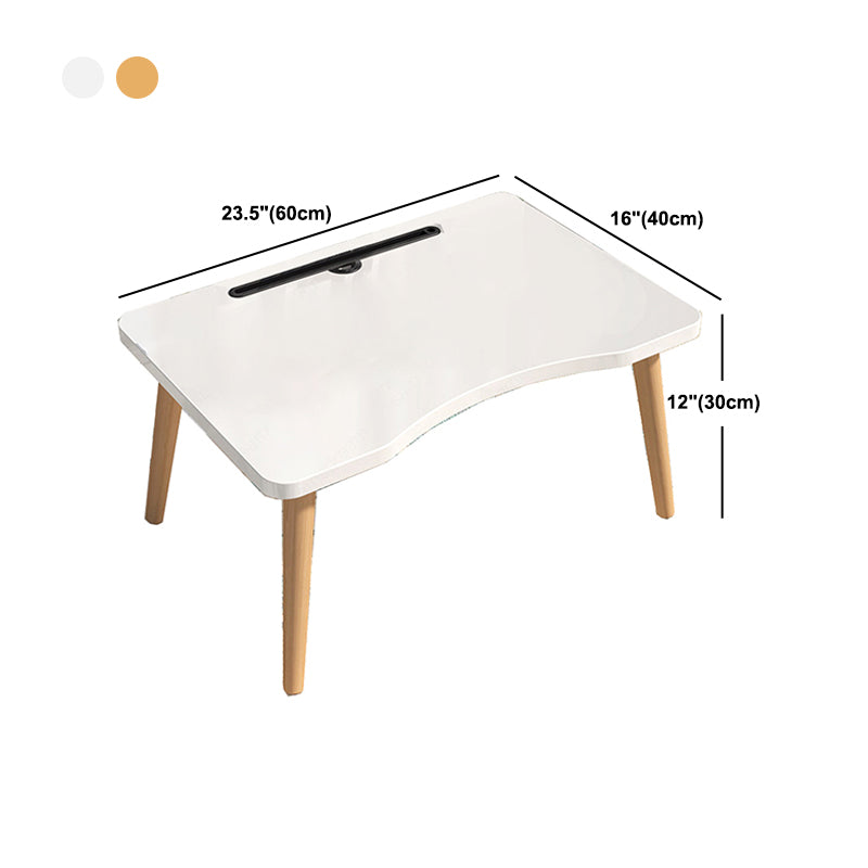 Eigentijdse koffiecocktailtafel met 4 poten, houten salontafel