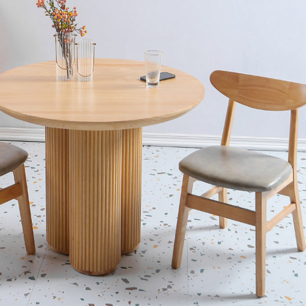 Solid Wood Dining Table Contemporary Style Brown Round Dinner Table Clearhalo 'Dining Tables & Seating' 'Dining Tables' 'dining_table' 'furn' 'furn_dining_table' 'Furniture' 'Kitchen & Dining Furniture' 5729928