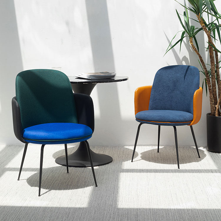 Chaise de concepteur de chaise de salle à manger mate de style concepteur solide