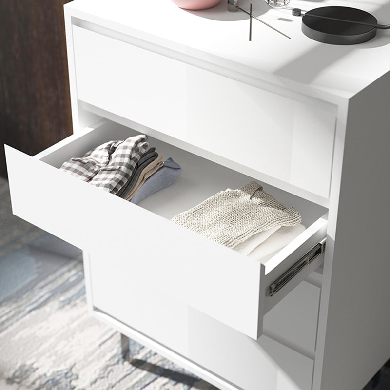 Modern 23.62" L Accent Chest with Drawers and Black Bracket Legs Clearhalo 'Cabinets & Chests' 'cabinets_chests' 'furn' 'furn_cabinets_chests' 'Furniture' 'Living Room Furniture' 5730602