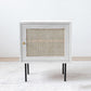 Pine et rotin table de chevet de lit contemporain armoire au chevet avec 1 porte