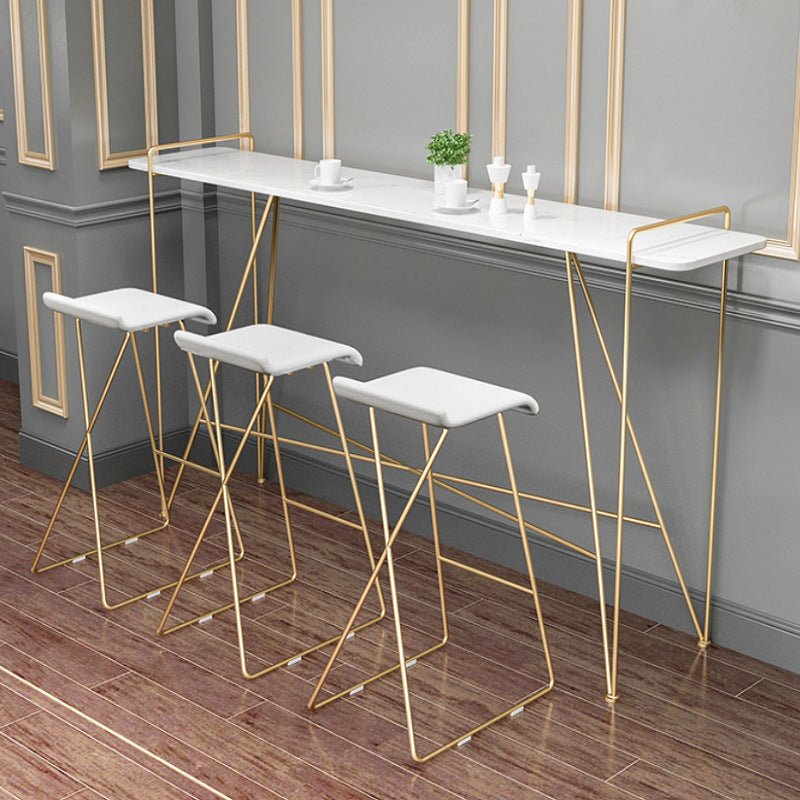 Tavolo da pub glam con telaio metallico tavolo da barra in marmo rettangolo