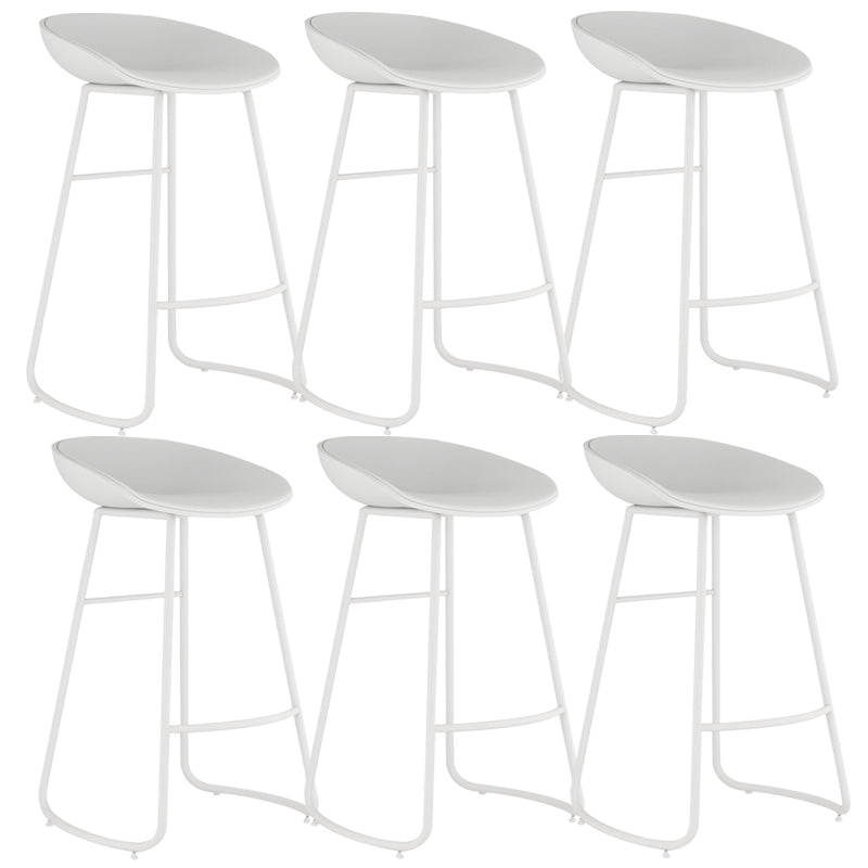 Contemporary Iron Base Bar Stools Plastic Bucket Seat Barstool for Home