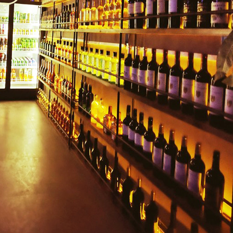 Rack de porte-vin de sol moderne.