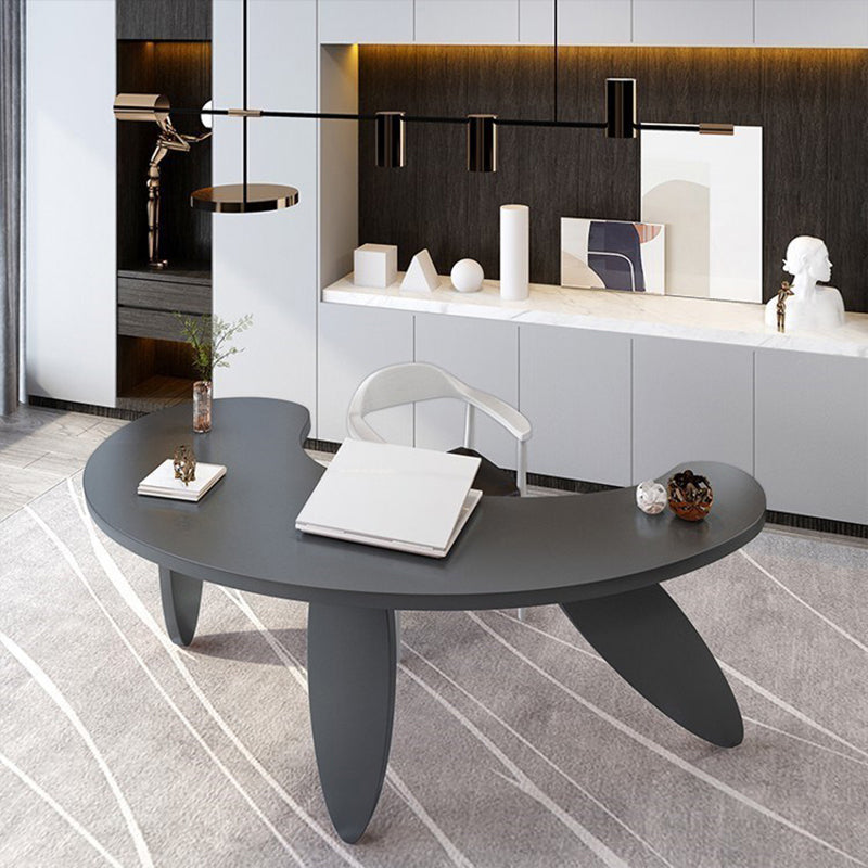 Unconventional Shape Office Desk Solid Wood Modern Writing Desk in Matte Finish Black Clearhalo 'furn' 'furn_office_desk' 'Furniture' 'Office Desks' 'Office Furniture' 'office_desk' 5740571