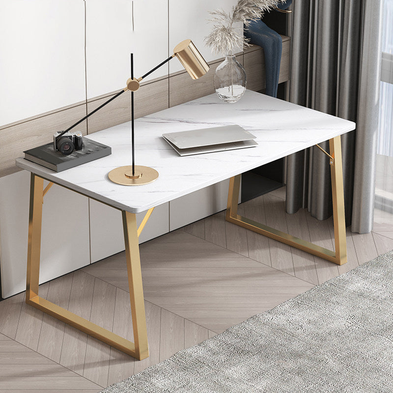 Manufactured Wood Office Desk Rectangular Matte Finish Writing Desk for Home and Office