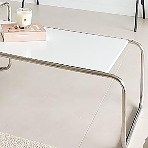 Tavolino da caffè in slitta scandinava Tavolino per soggiorno e camera da letto