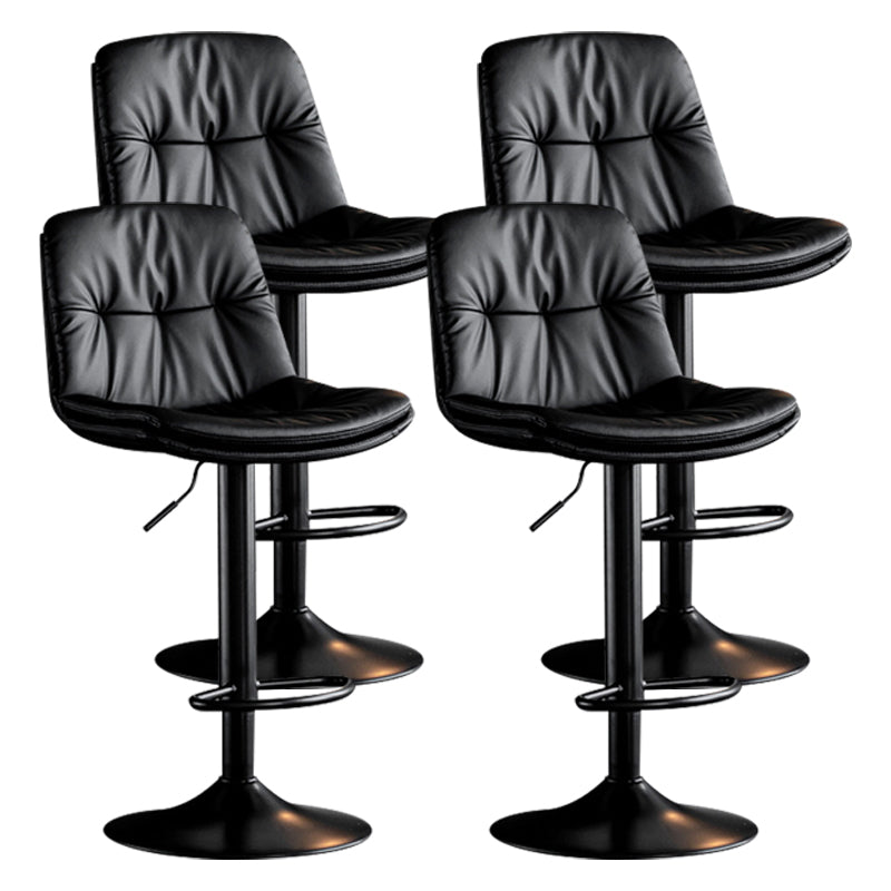 Tabouret de comptoir en fausse en cuir en métal en métal contemporain avec finition mate en finition mate