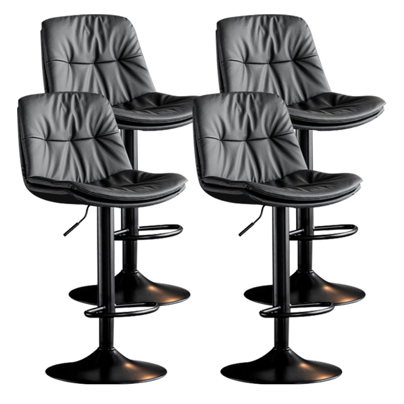 Tabouret de comptoir en fausse en cuir en métal en métal contemporain avec finition mate en finition mate