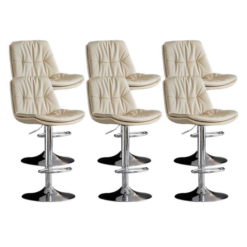 Tabouret de comptoir en fausse en cuir en métal en métal contemporain avec finition mate en finition mate